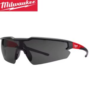 משקפי מגן Milwaukee עם עדשות כהות