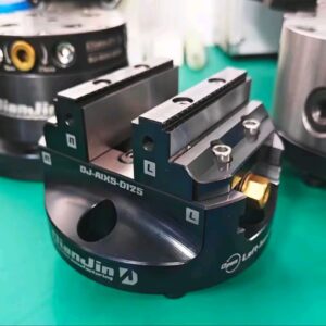 4/5 צירים CNC Self-Centering Disc Vise - דיוק של 0.02mm, מומנט של 150Nm, פלדת סגסוגת מוקשחת DJ-AIX5-D125