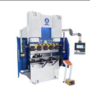 מכונת כיפוף פחים הידראולית קטנה מדגם Delem DA53T 40 30T WE67K טון E21 1200mm מיני, פלדת פחמן, CNC, מכבש הידראולי קטן