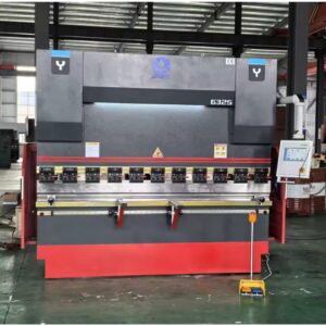 מכונת פריקת CNC WE67K 125T 3200mm ומכונת כיווץ CNC הידראולית לעיבוד מתכת בגודל גיליון